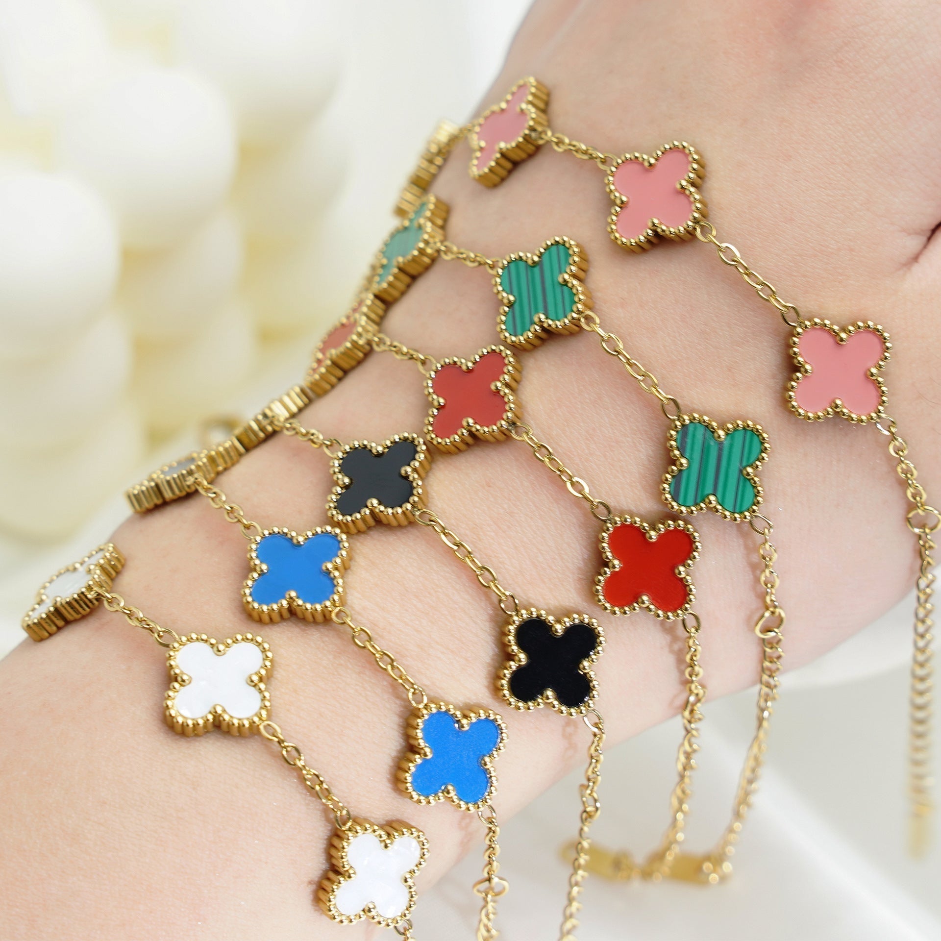 Ravora Paris™ | Bracelet Porte-Bonheur Élégant